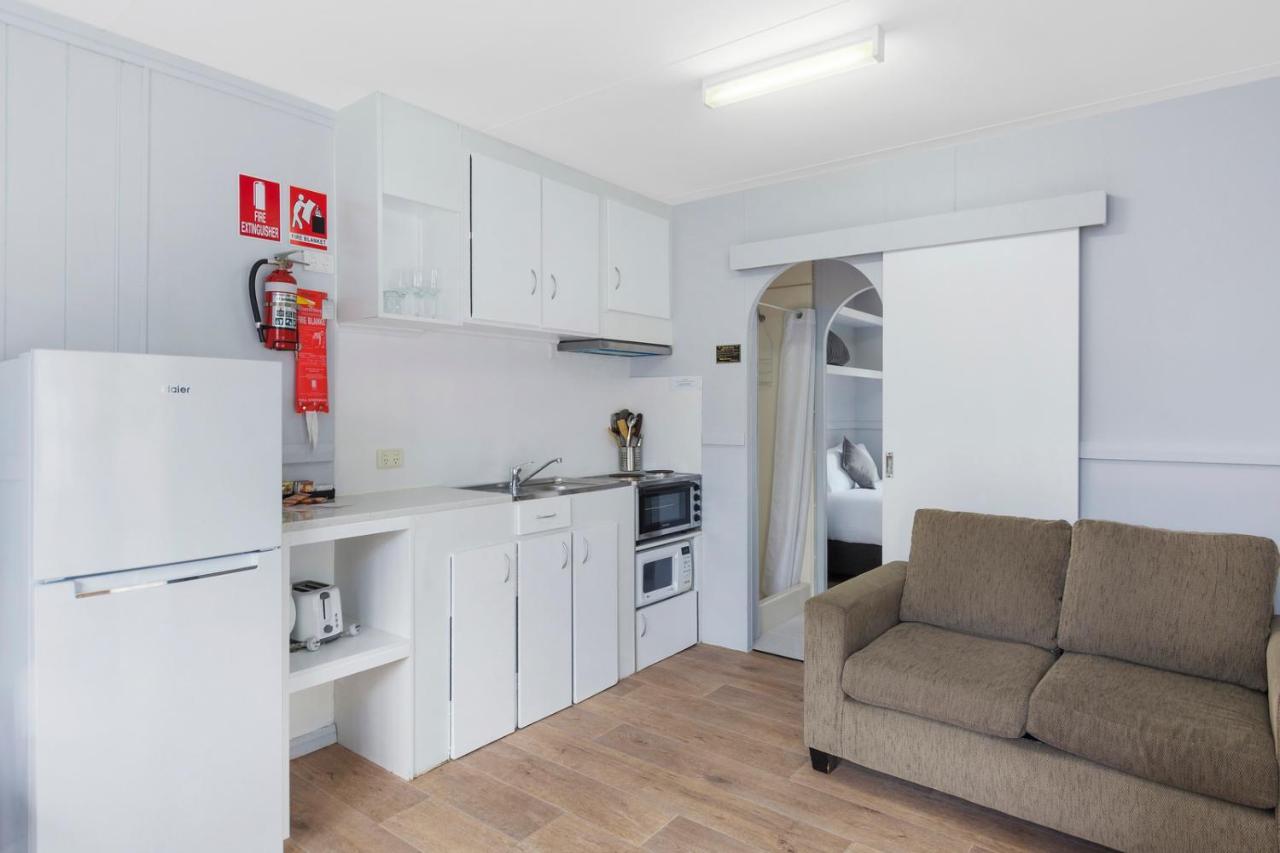 Wairo Beach Holiday Park Tabourie Lake Extérieur photo