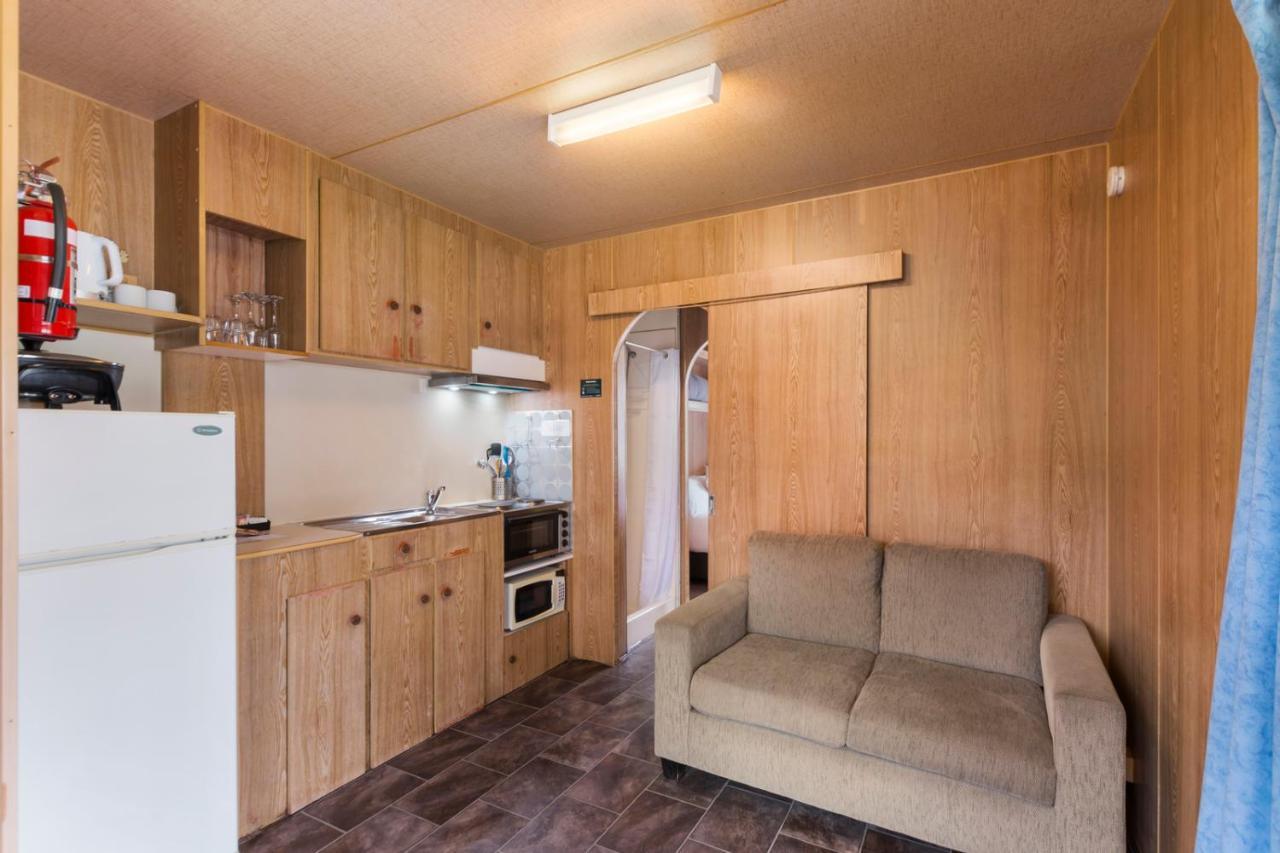 Wairo Beach Holiday Park Tabourie Lake Extérieur photo