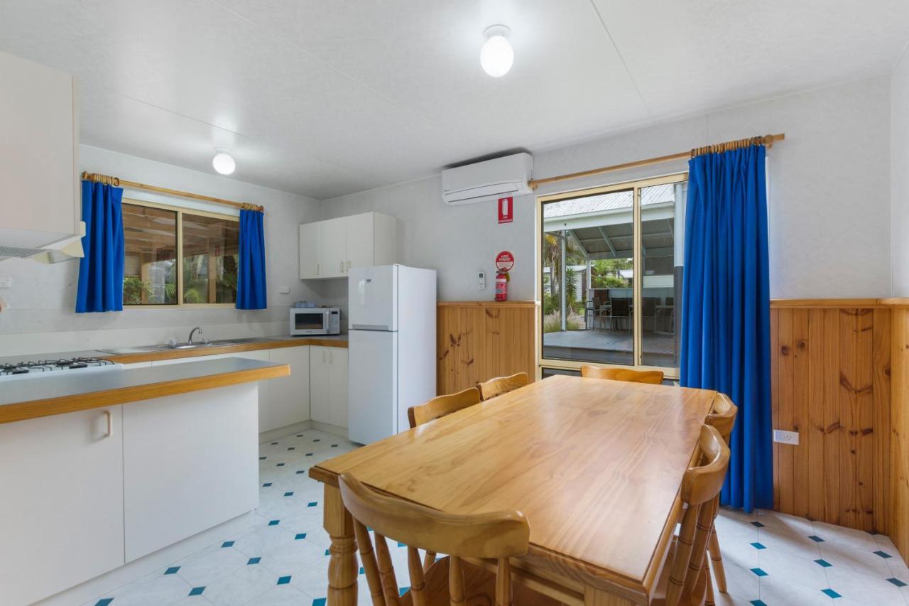 Wairo Beach Holiday Park Tabourie Lake Extérieur photo