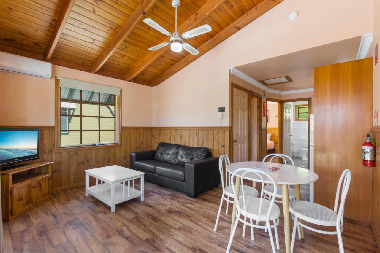 Wairo Beach Holiday Park Tabourie Lake Extérieur photo